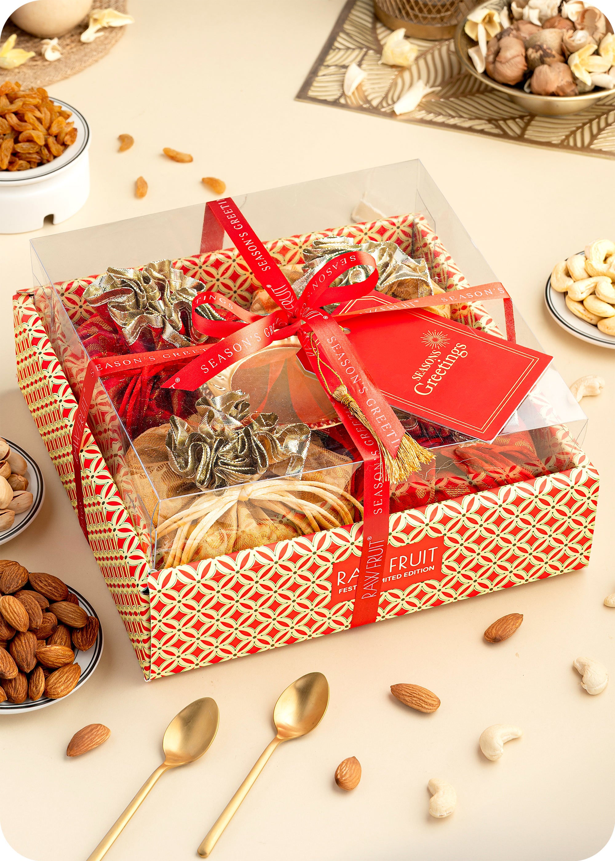 Pack of 4 Dry Fruits gift Hamper
