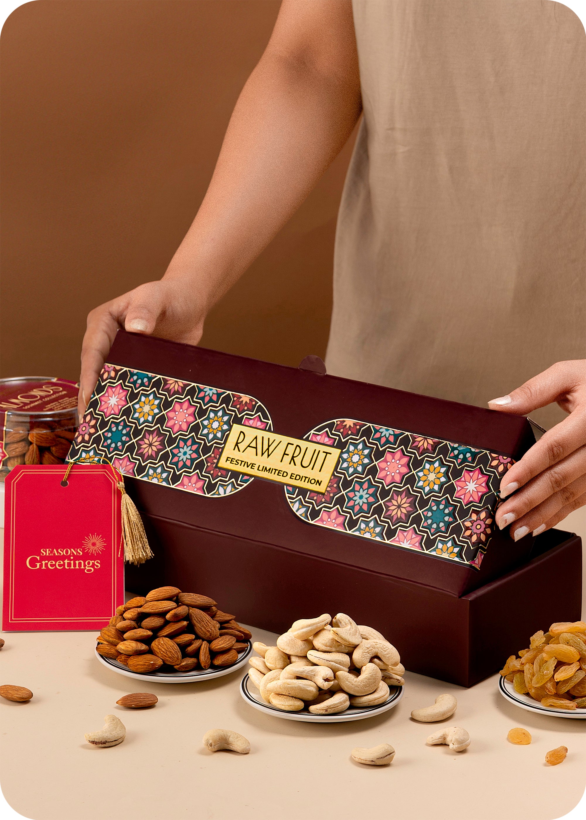 Diwali Dry Fruits Gift Pack with Cashews, Almonds and Pistachios