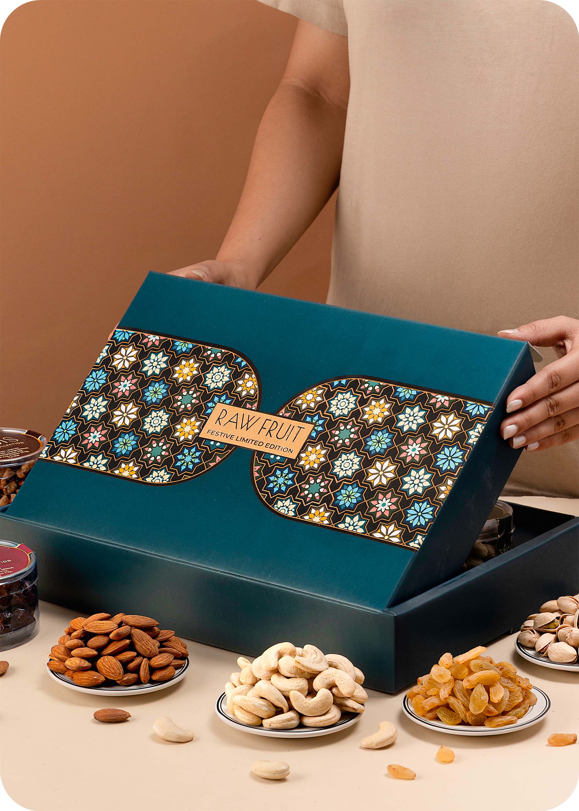 Assorted Nuts & Dry Fruits Gift Packs