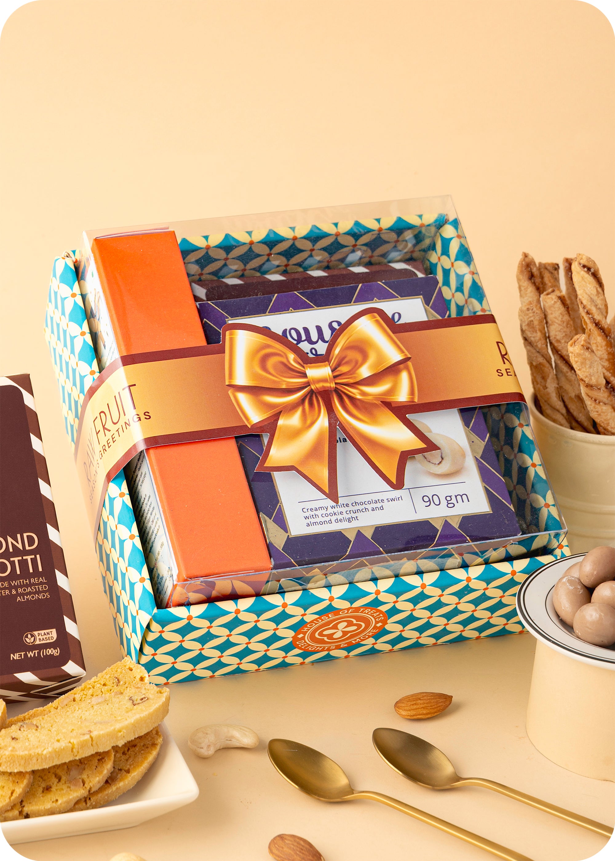 Diwali Gift Delight: Snacks & Cookies
