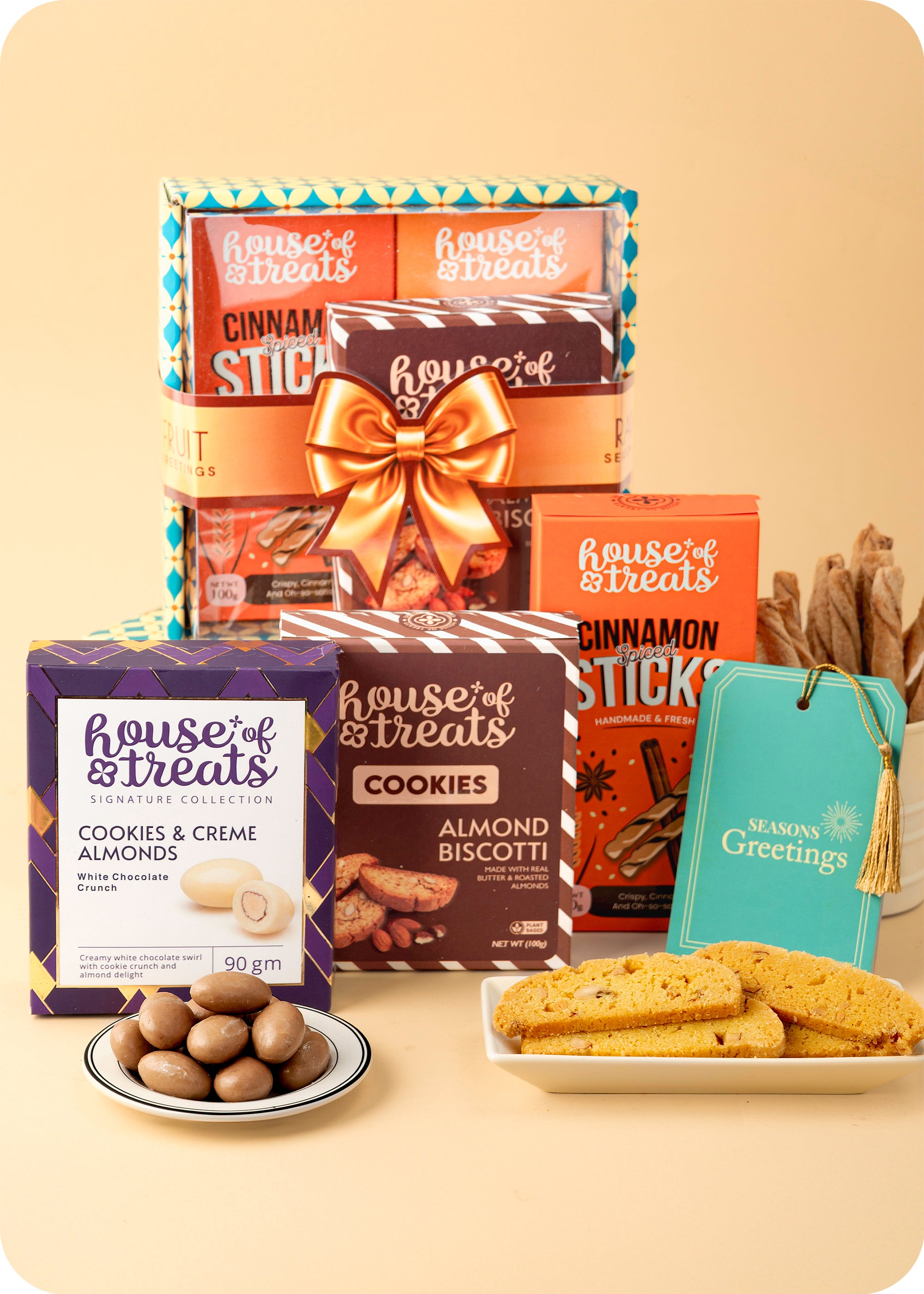 Diwali Gift Delight: Snacks & Cookies