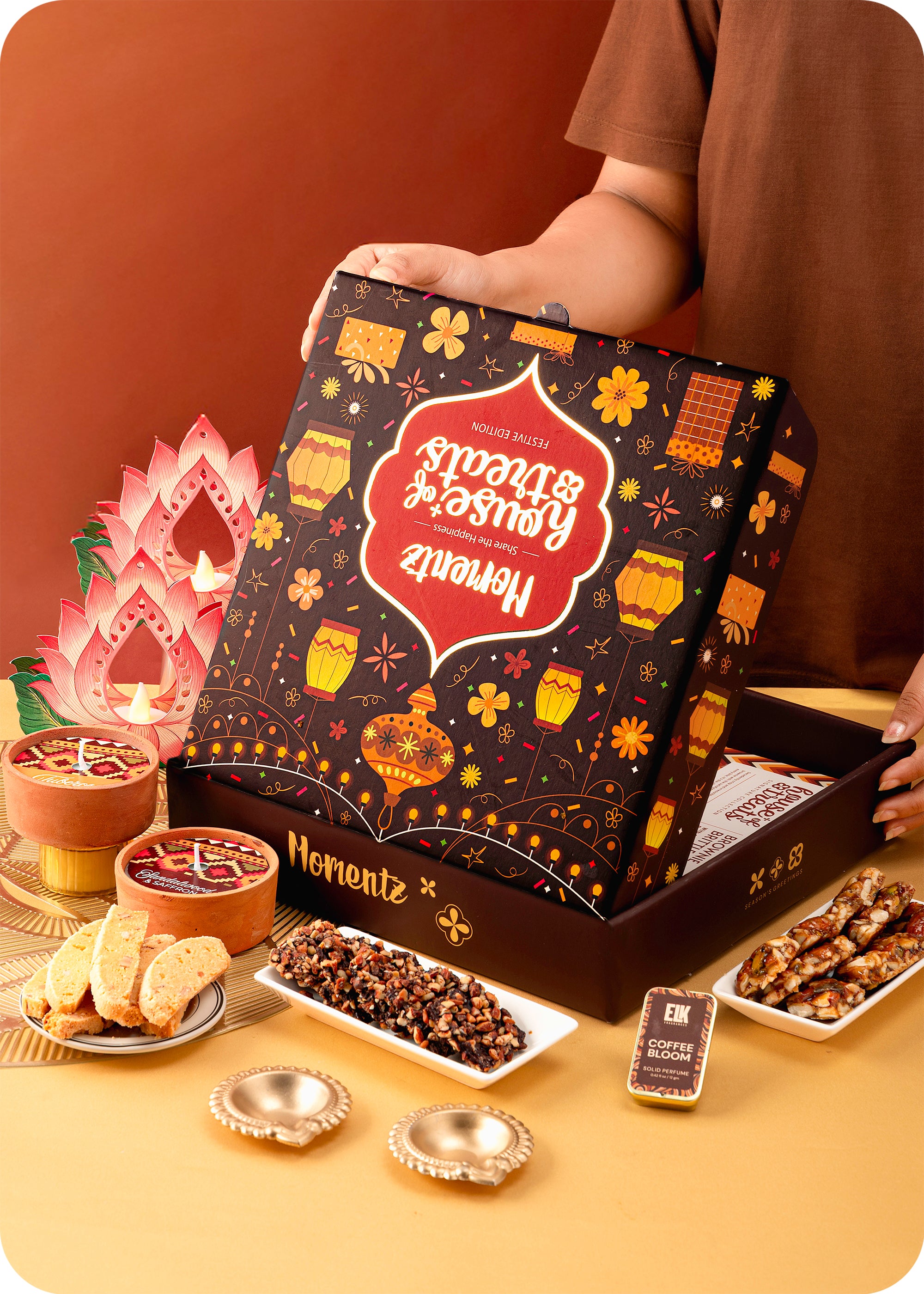 Festive Diwali Hamper : Sweet Delights, Candles & Decorative Accessories