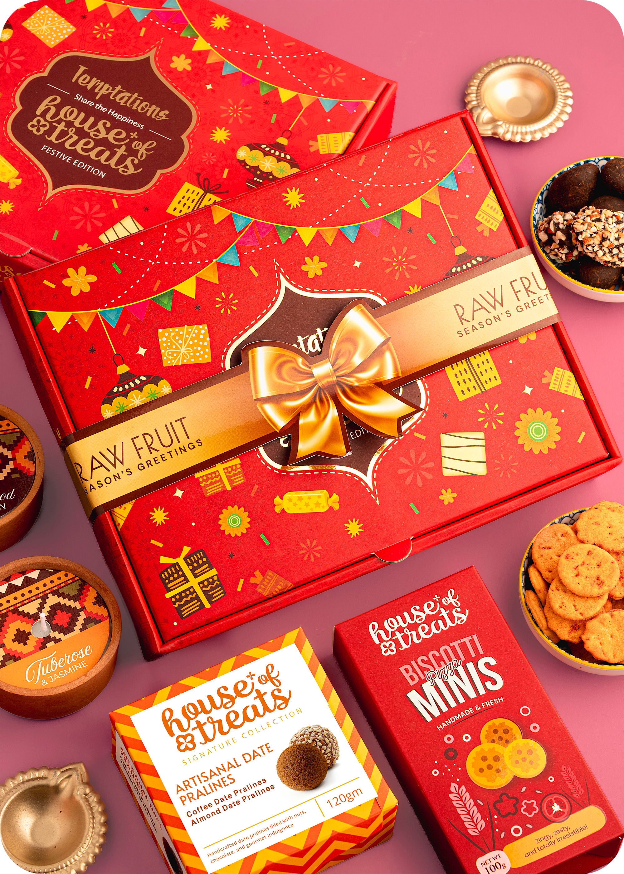 Festive Diwali Gift Hamper : Savory Bites & Elegant Decor
