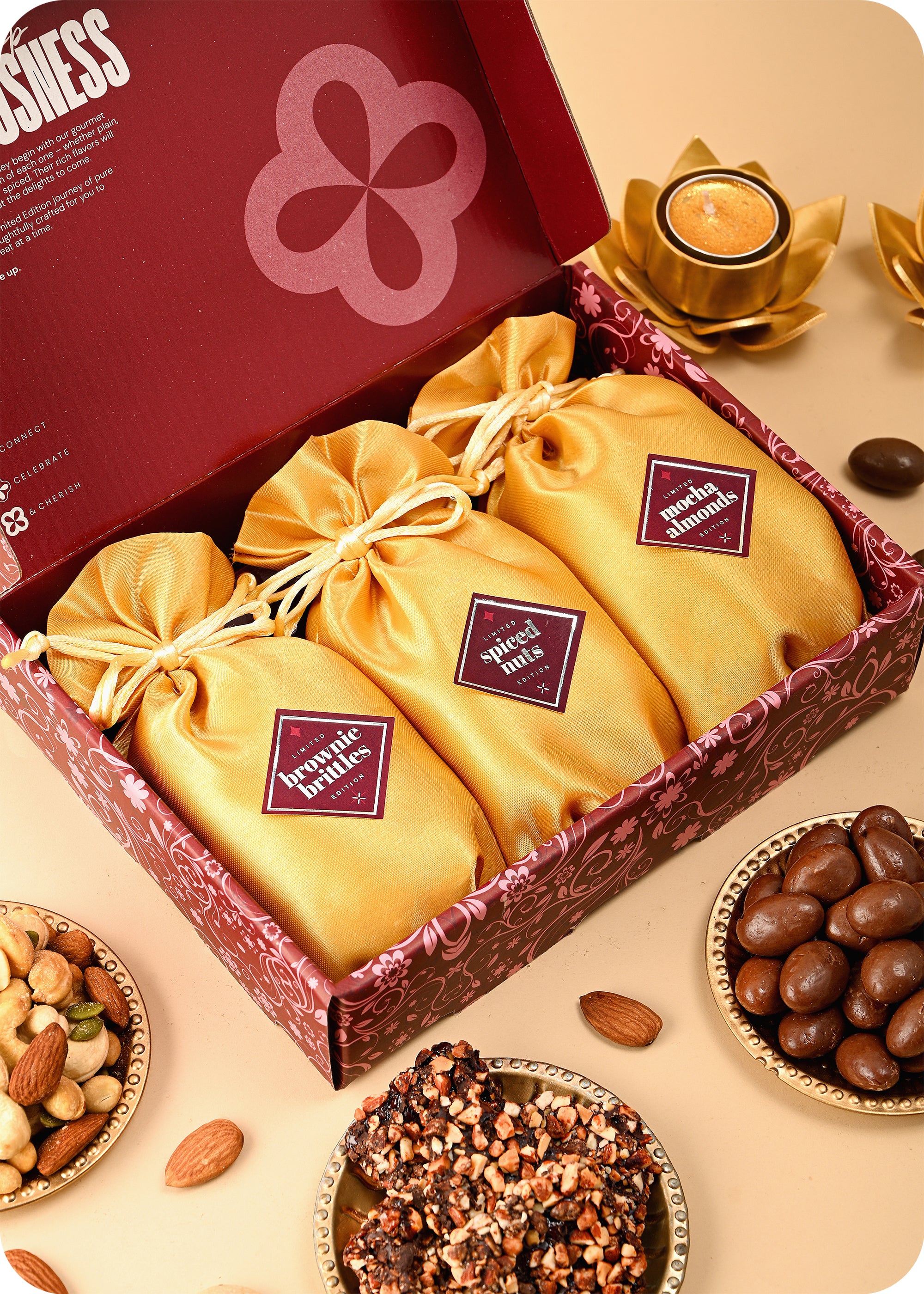 Nuts, Dragees & Brittle Gift Pack