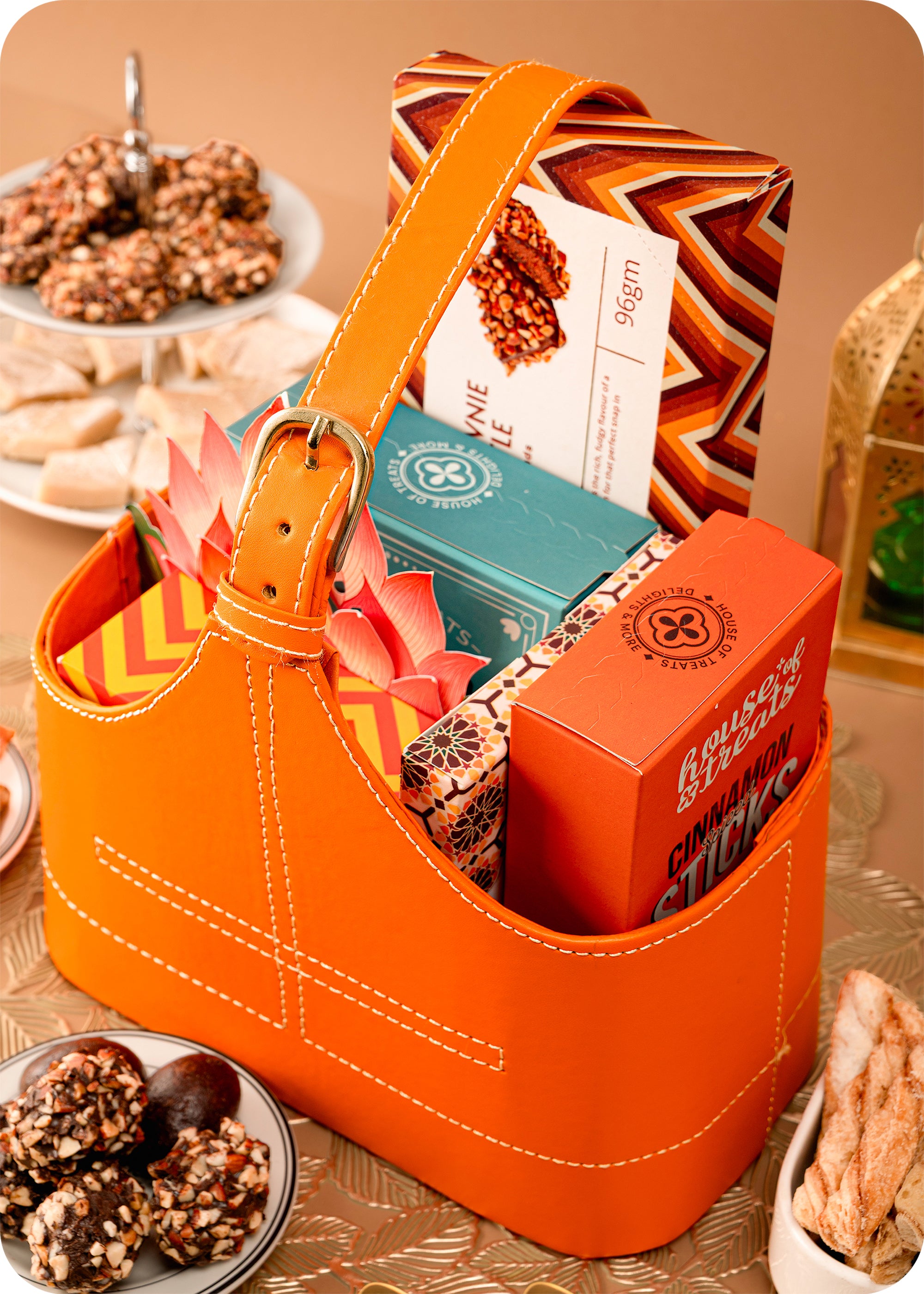Gift Hamper: Snacks, Brittle with Sweets