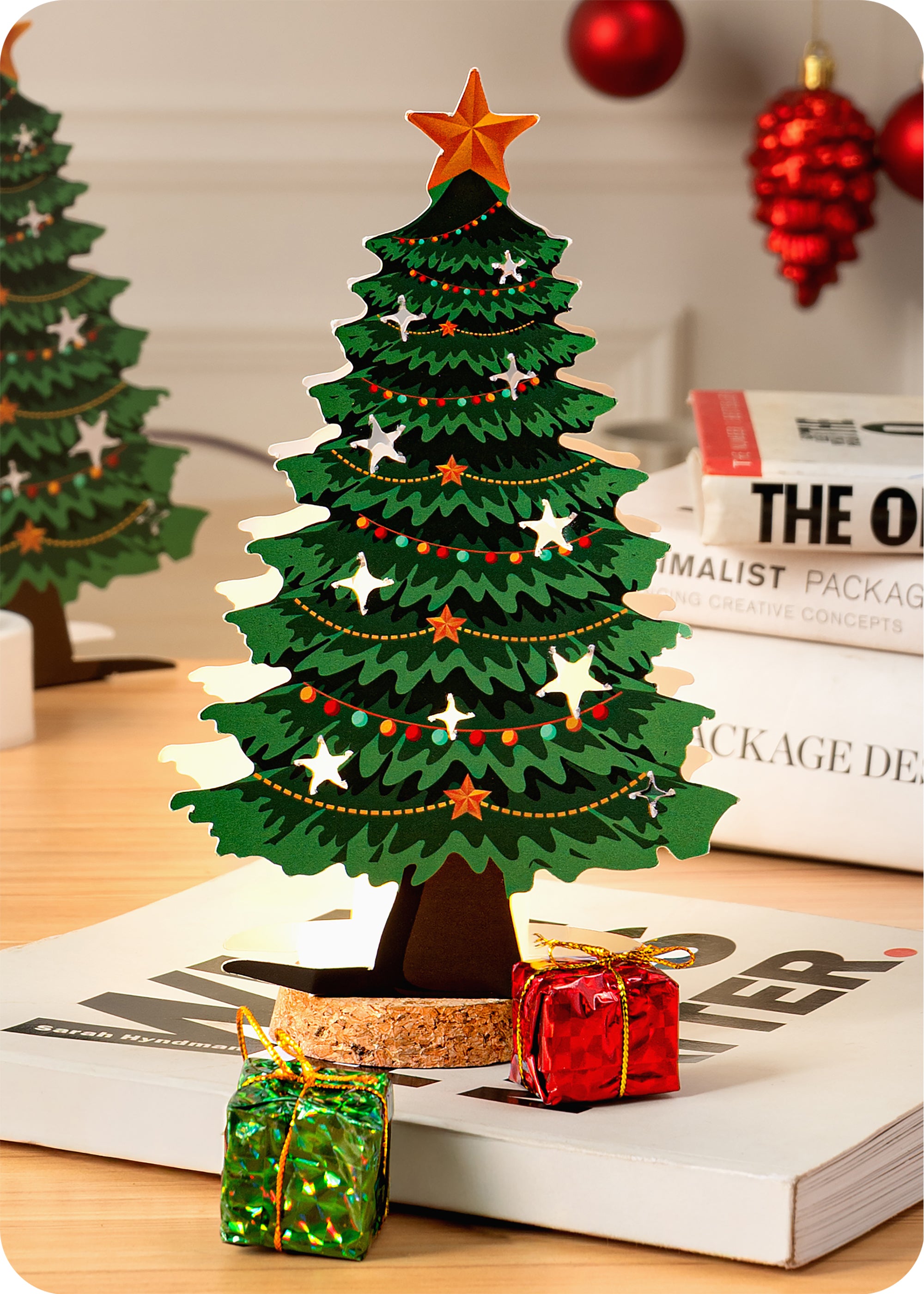 Christmas Gift Hamper : Dragees, Candles & DIY Christmas Tree