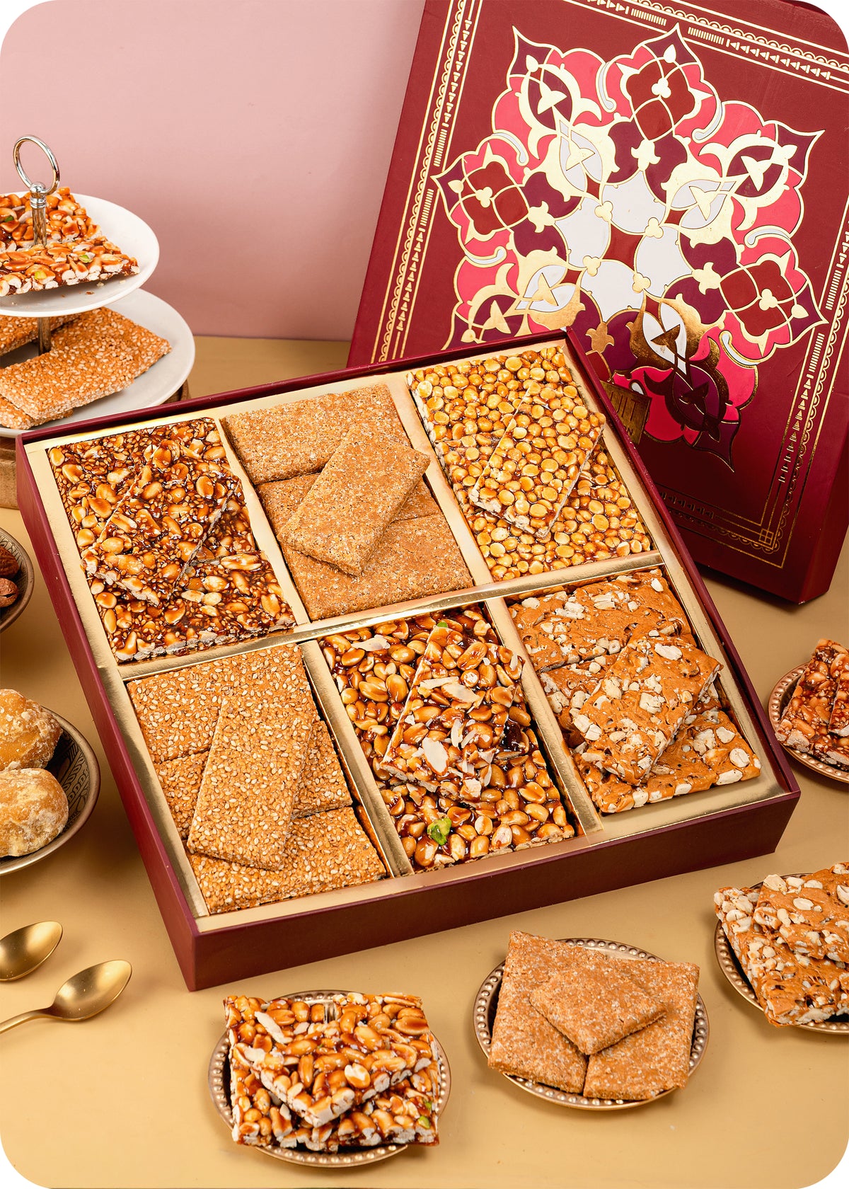 Lohri Special Hamper : 6 Varieties of Gajak (900 Grms)